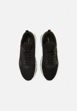 Pier One Unisex - Sneakers Laag - Black/White 11 Pier One Unisex - Sneakers Laag - Black/White -Pier One Verkoopwinkel 1080a7dccd1b41bfb8c11eb2d0bdfeae