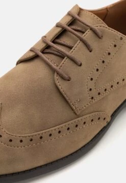 Pier One Veterschoenen - Beige -Pier One Verkoopwinkel 1b5eb0fbcf8a4027bad831479b4dbd0e