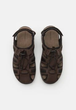 Pier One Leather - Outdoorsandalen - Brown 11 Pier One Leather - Outdoorsandalen - Brown -Pier One Verkoopwinkel 2f7ff40eeede463ba421d45819843353
