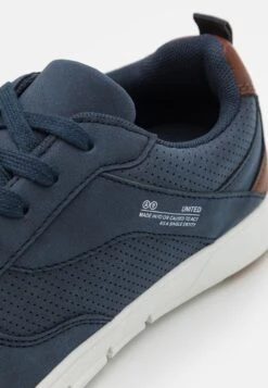 Pier One Sneakers Laag - Dark Blue 13 Pier One Sneakers Laag - Dark Blue -Pier One Verkoopwinkel 31bbbcb0905e419fbe2b72be44c9f69c