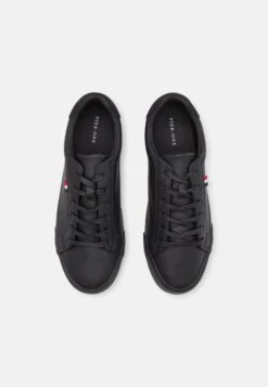 Pier One Unisex - Sneakers Laag - Black 11 Pier One Unisex - Sneakers Laag - Black -Pier One Verkoopwinkel 3373b81dbbea42b3a3cf1476f6dea27d