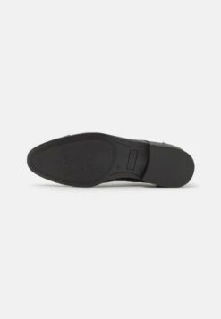 Pier One Sportieve Veterschoenen - Black 12 Pier One Sportieve Veterschoenen - Black -Pier One Verkoopwinkel 3c10b38f774d488db66364b64a852159
