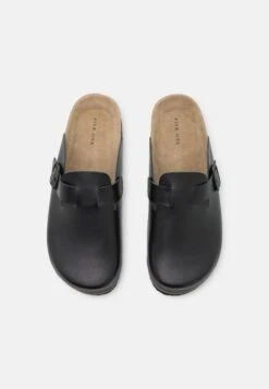 Pier One Leather Unisex - Pantoffels - Black 11 Pier One Leather Unisex - Pantoffels - Black -Pier One Verkoopwinkel 4c2c459ed10b4062bddc395a16224153