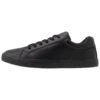 Pier One Unisex - Sneakers Laag - Black 2 Pier One Unisex - Sneakers Laag - Black -Pier One Verkoopwinkel 4c6393a3f6ef4001abdc81df67bc85df