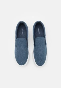 Pier One Sneakers Laag - Blue 11 Pier One Sneakers Laag - Blue -Pier One Verkoopwinkel 61390e6b7b1e476ba0552d835f4d2f5f