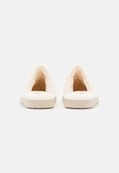 Pier One Pantoffels - Off-White 9 Pier One Pantoffels - Off-White -Pier One Verkoopwinkel 6664efd8499b4b2293b4201d8c6f0953