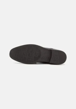 Pier One Unisex - Veterschoenen - Black 12 Pier One Unisex - Veterschoenen - Black -Pier One Verkoopwinkel 6d3d8bb9bf264675a4984da11f2aff27