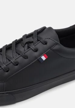 Pier One Unisex - Sneakers Laag - Black 13 Pier One Unisex - Sneakers Laag - Black -Pier One Verkoopwinkel 6e36972564914bfea36b8c5d9e0ffb4b