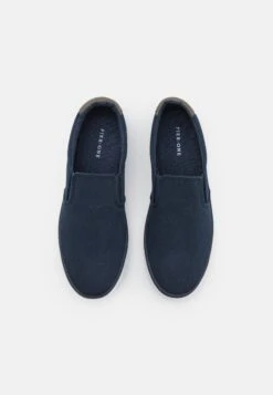 Pier One Unisex - Sneakers Laag - Dark Blue 11 Pier One Unisex - Sneakers Laag - Dark Blue -Pier One Verkoopwinkel 9a3b3e442d244da1a58e2d28028fe369