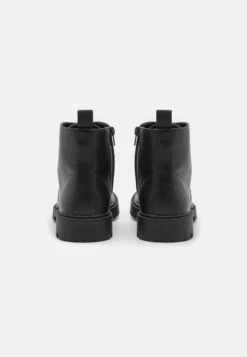 Pier One Unisex - Veterboots - Black 10 Pier One Unisex - Veterboots - Black -Pier One Verkoopwinkel b4bba21c5c5045809f9f89fdc8738ce6