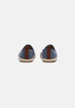 Pier One Rena Espadrille Unisex - Espadrilles - Blue -Pier One Verkoopwinkel c59a3b2dc1ad4928b1cd0b14e0ba2e6e