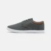 Pier One Unisex - Sneakers Laag - Grey -Pier One Verkoopwinkel cc86d06e2b1b4093a6b997ba1b0bda84