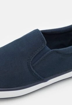Pier One Unisex - Sneakers Laag - Dark Blue 13 Pier One Unisex - Sneakers Laag - Dark Blue -Pier One Verkoopwinkel d492a0b4967e43d3b9cf58a8e4c33896