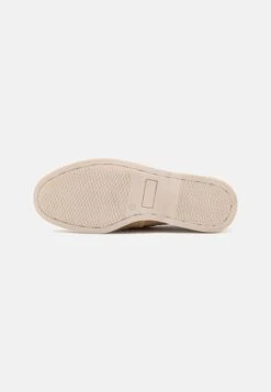 Pier One Leather Unisex - Bootschoenen - Beige 12 Pier One Leather Unisex - Bootschoenen - Beige -Pier One Verkoopwinkel df77dd037ba746e7a11c216a0cf8dae9