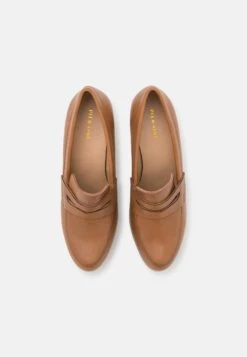 Pier One Leather- Klassieke Pumps - Cognac -Pier One Verkoopwinkel fcd2bc864a5344e7bcbe7e3ab8a6374e
